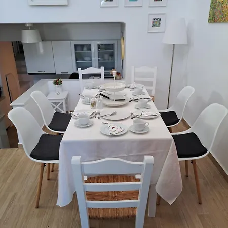 Our Dream To Oneiro Seaview, Near The